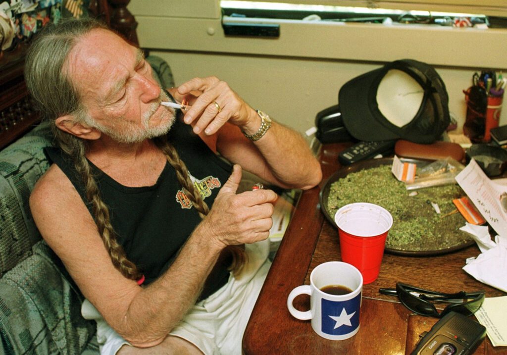 Willie Nelson smoking cannabis