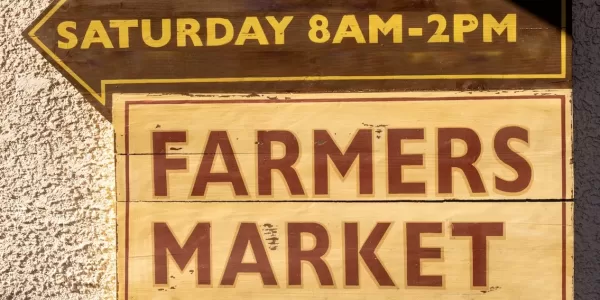 Farmer's Market sign